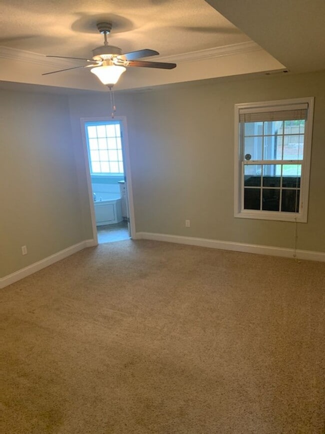 Building Photo - Stunning 3-Bedroom Home in Parish Crossing - Available for Rent