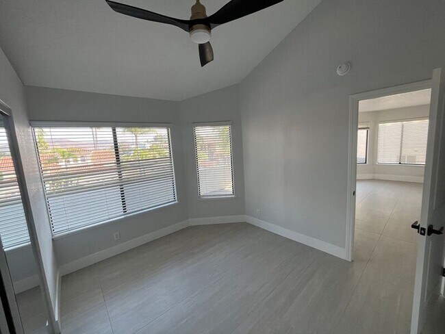 Building Photo - 22547 Cascade Dr