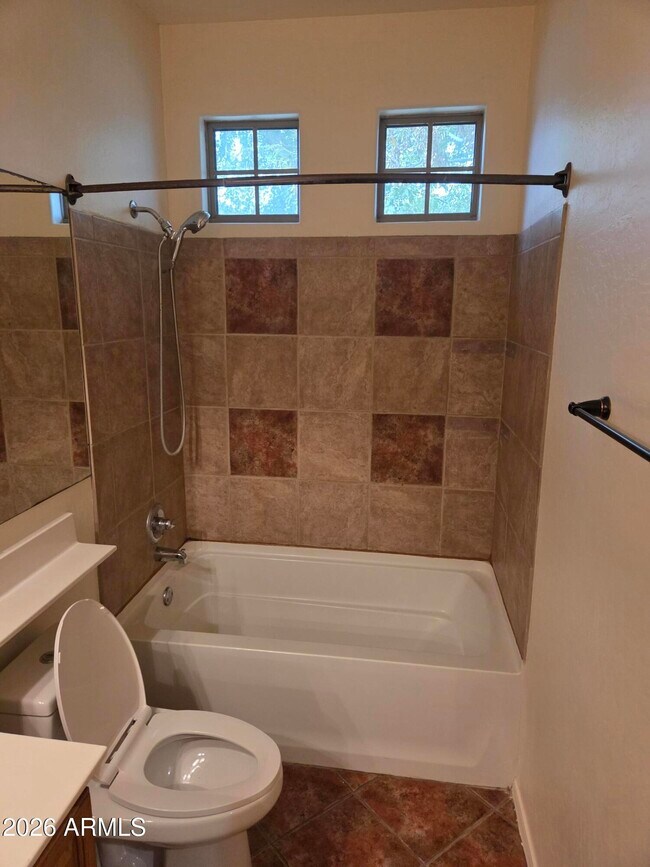 Building Photo - 7809 S 18th Way