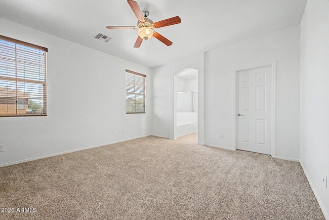 Building Photo - 15102 W Westview Dr