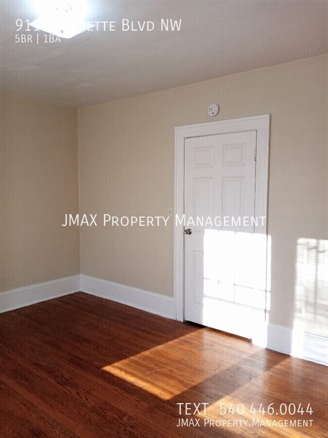 Building Photo - 911 Lafayette Blvd NW