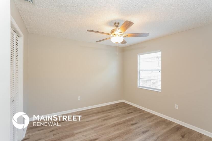 Building Photo - 3151 Valley High Dr