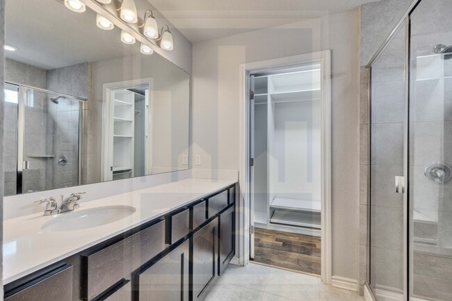 Building Photo - 1837 Artesian Spgs Xing