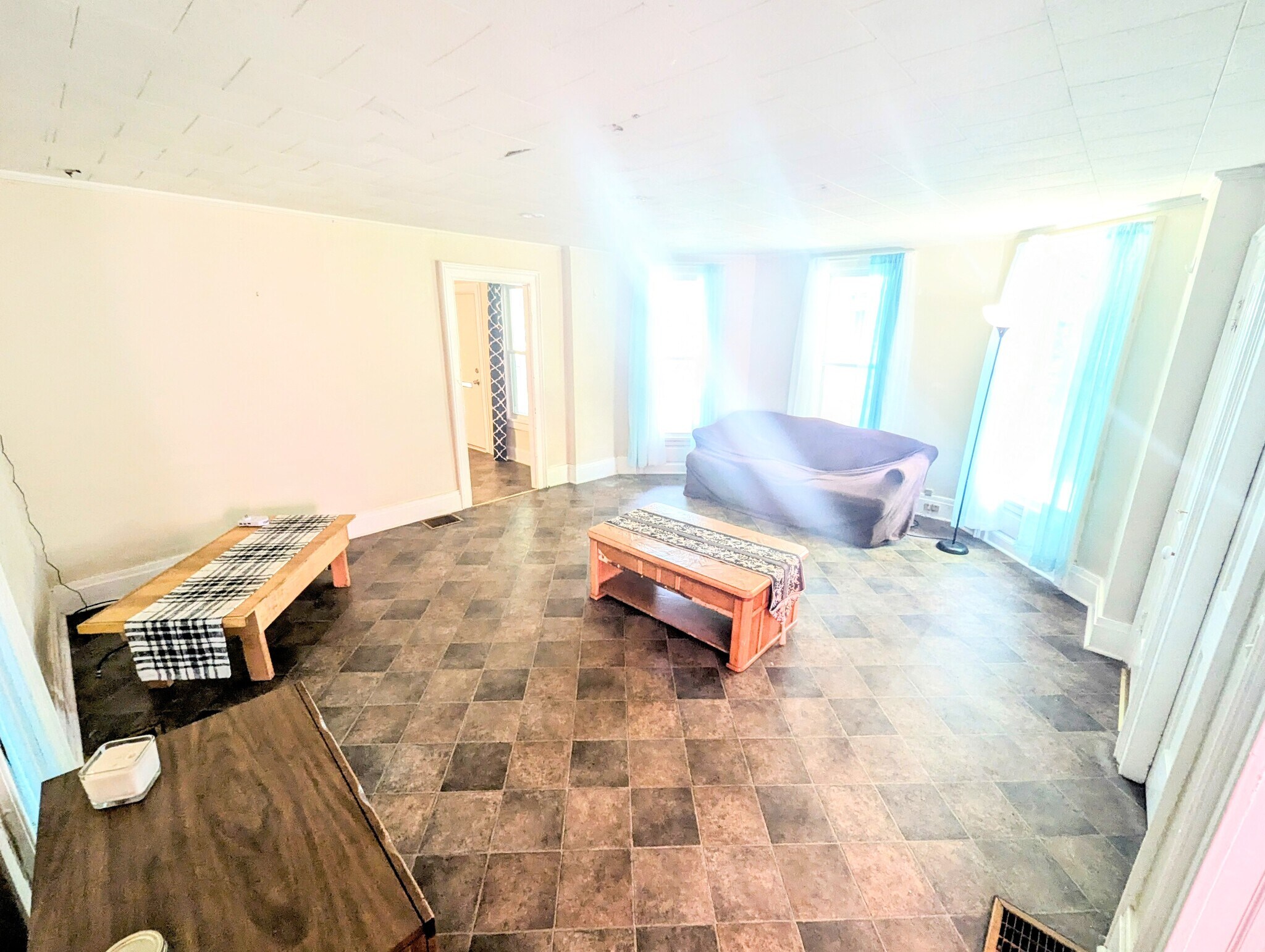 Living Room 2 - 6 Green St