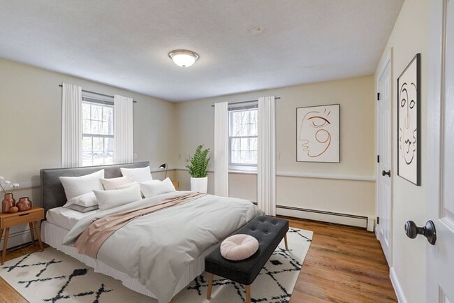 Building Photo - 117 Central St