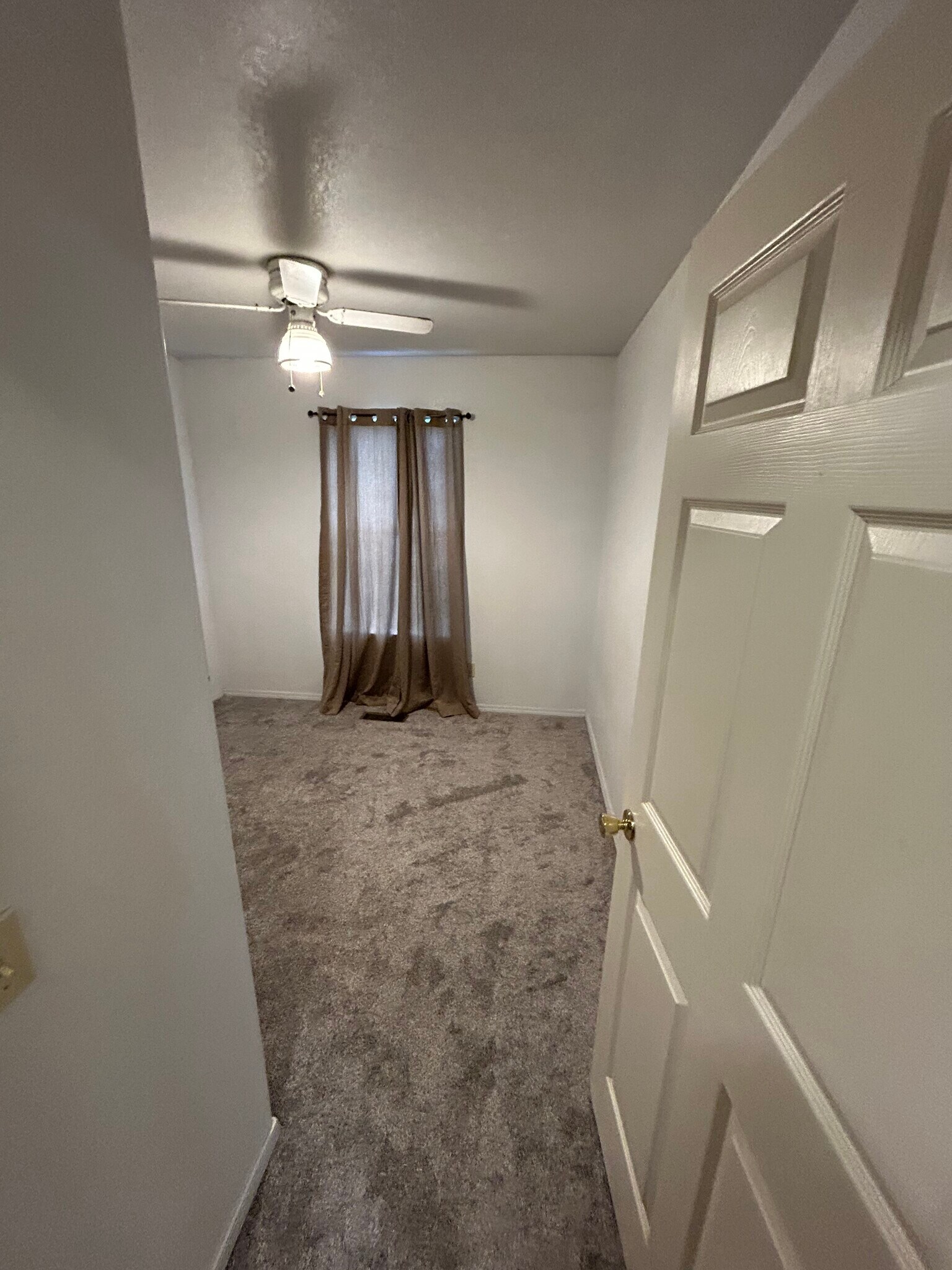 Building Photo - 1461 Northwood Dr