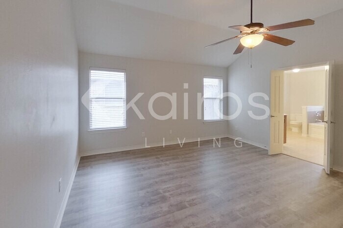 Building Photo - 2421 NW 158th St