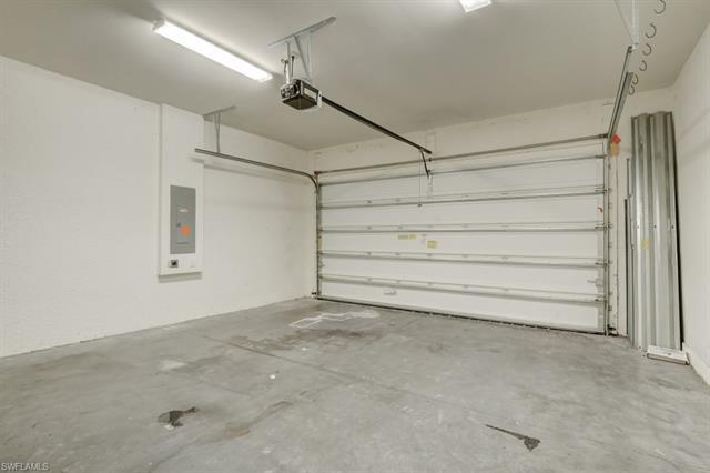 Building Photo - 12762 Fairington Way