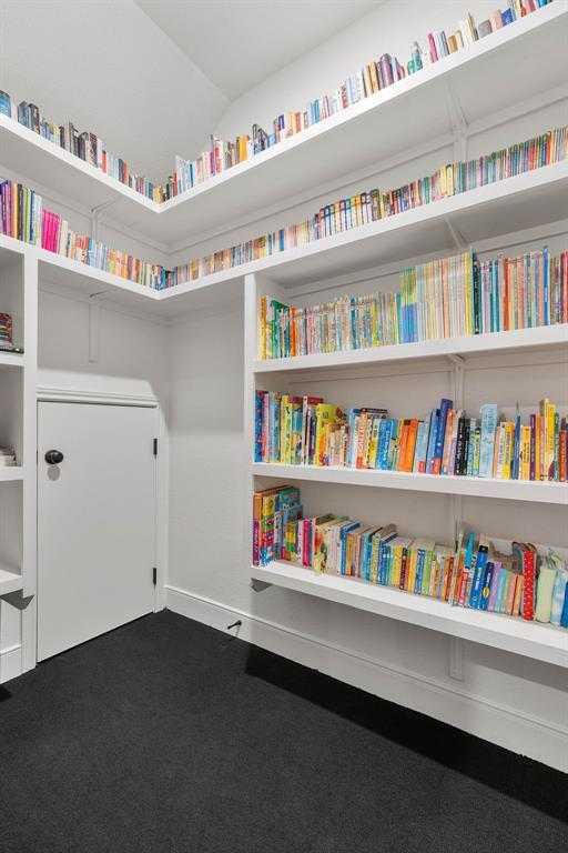 Building Photo - 479 Brown Rd