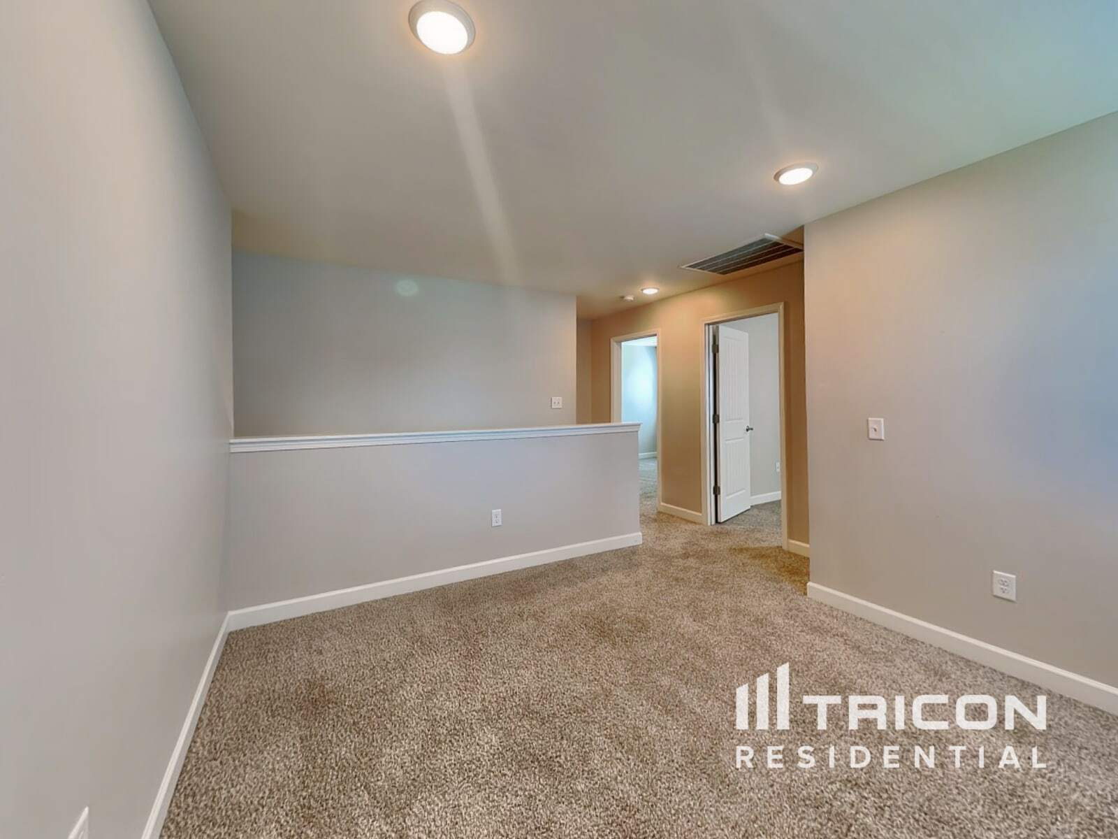 Building Photo - 602 Stevens Ct