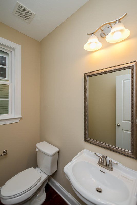 Building Photo - 558 Bunchgrass St