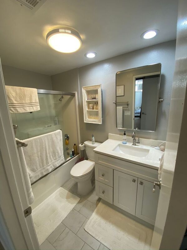 Building Photo - 2236 River Run Dr
