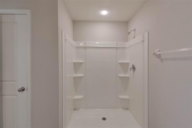 Building Photo - 8641 SW 43rd Ter