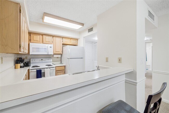 Building Photo - 1280 S Alhambra Cir