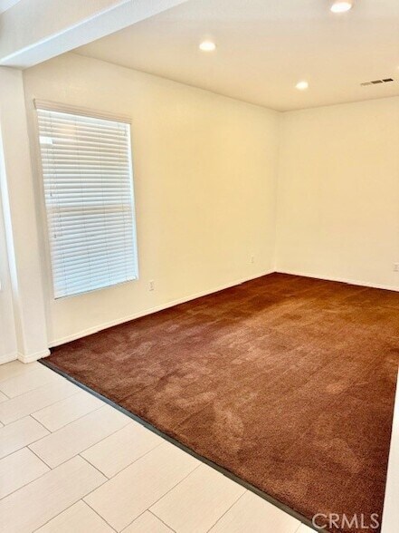 Building Photo - 1562 Cheshire Dr
