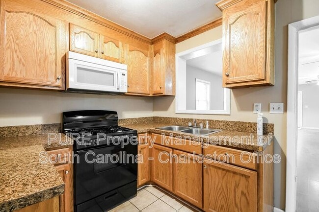 Building Photo - 6088 Bears Bluff Rd