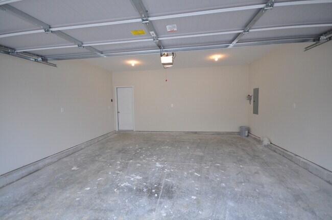 Building Photo - 517 Pyke Rd