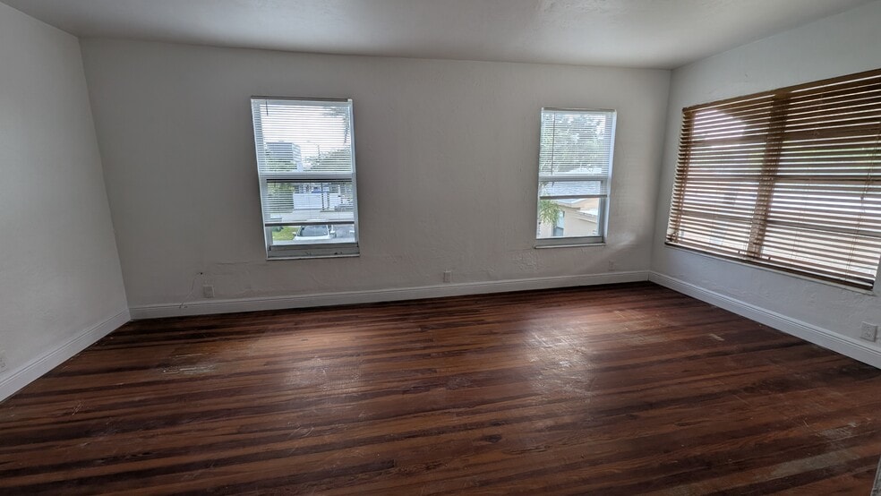 Living area - 708 NE 4th St