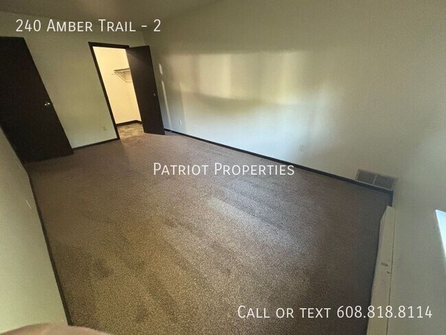 Building Photo - 240 Amber Trail