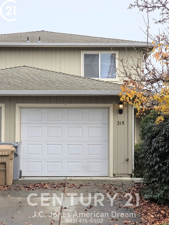 Building Photo - CS2508.5