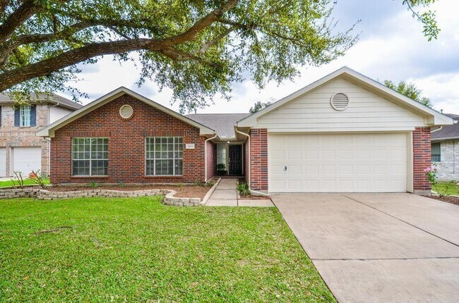 Primary Photo - 1405 Manor Dr