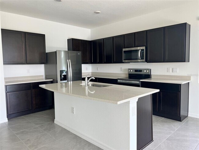 Building Photo - 137 Mangrove Shade Cir
