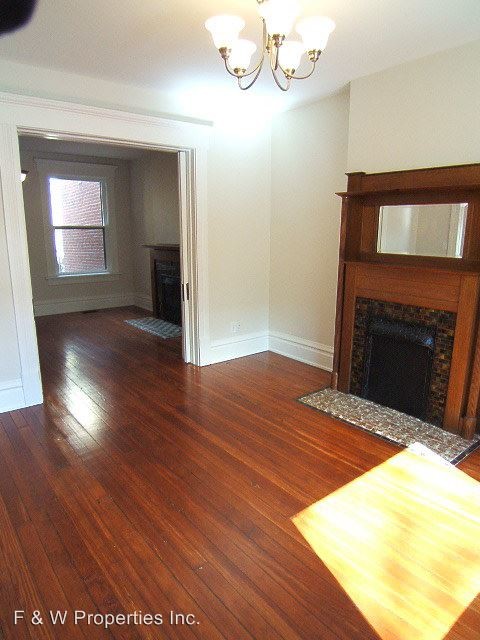 Building Photo - 1055-1057 Neil Ave