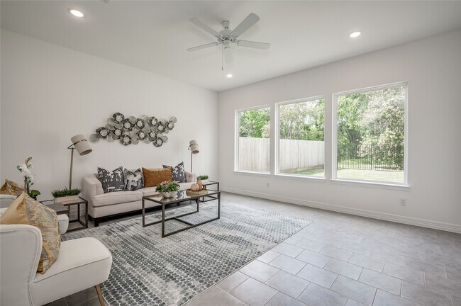 Building Photo - 3406 Talia Wood Ct