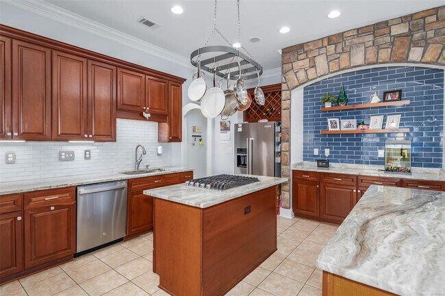 Building Photo - 8456 Marsh Ridge Dr
