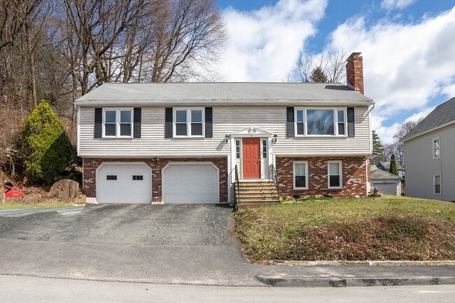 Building Photo - 8 Minthorne St