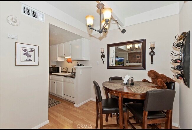 Primary Photo - 209 Cool Creek Ln