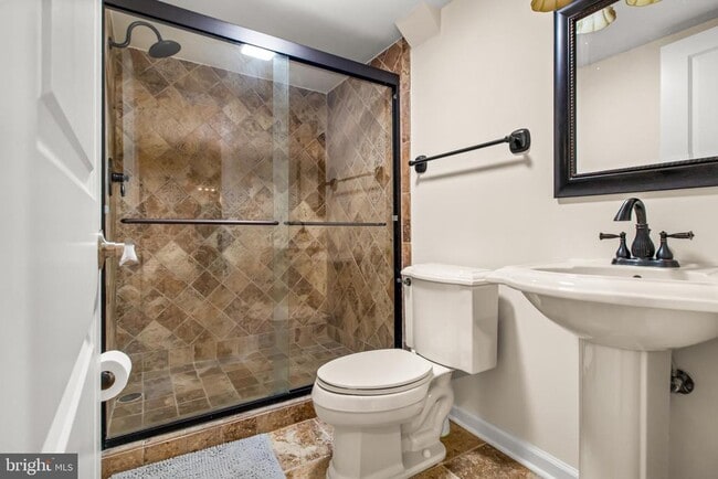 Building Photo - 8920 Flour Ct