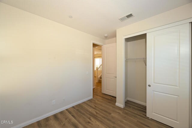 Building Photo - 326 Lakeview Ct