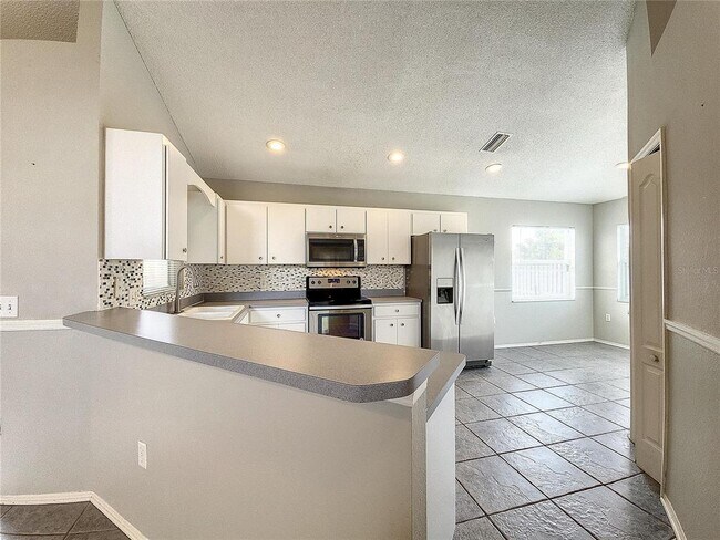 Building Photo - 603 Terranova Dr