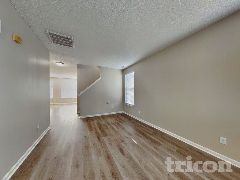 Building Photo - 3445 Dutchman Rd