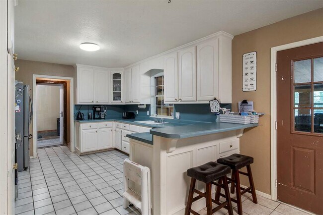 Building Photo - 1829 Ranchwood Dr