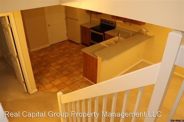 Building Photo - 3 br, 2 bath House - 7035 Suzanne Lane