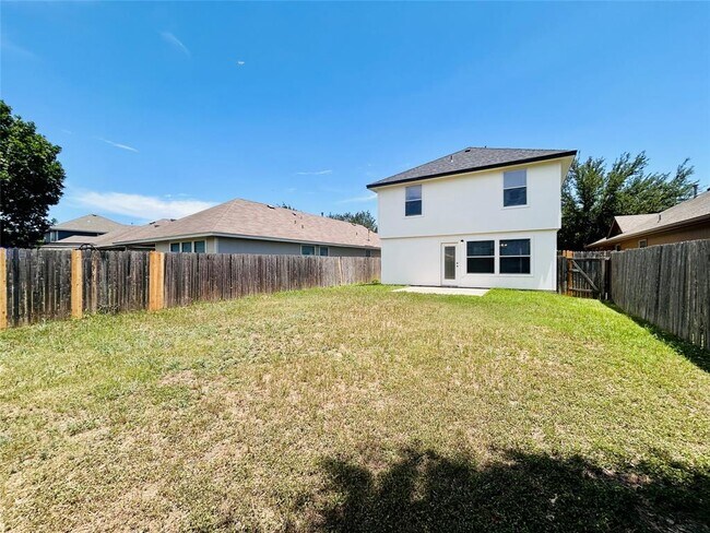 Building Photo - 3400 Etheredge Dr