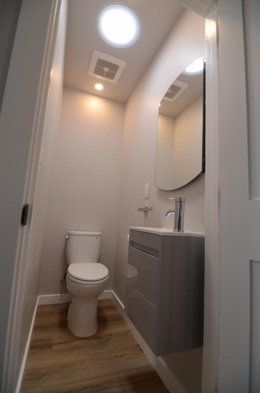 Building Photo - 126 22nd Ave