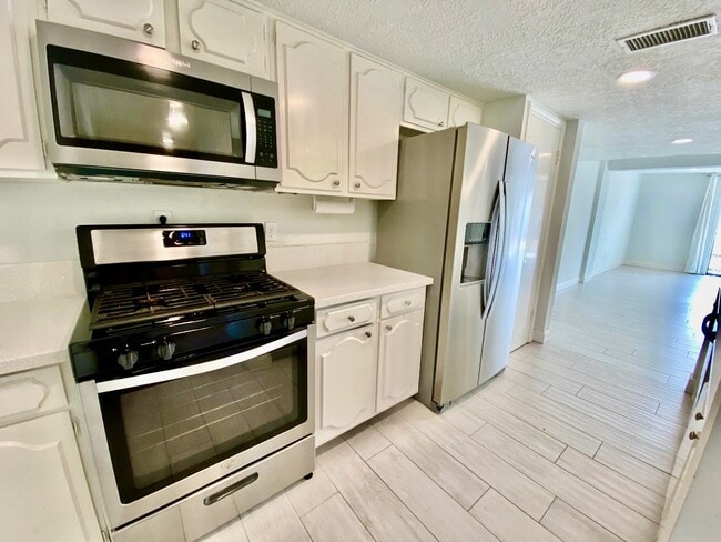 Building Photo - 1259 Blalock Rd