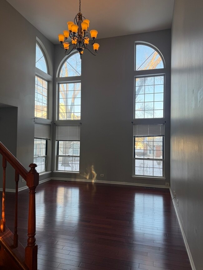 Building Photo - 2156 Camden Ln