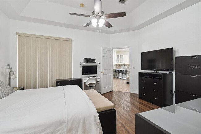 Building Photo - 258 Henley Cir