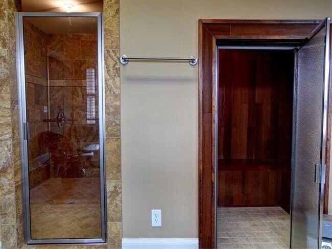 Building Photo - 502 Rivercliff Trce