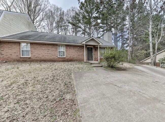 Primary Photo - 4925 Farmstead Ct NE