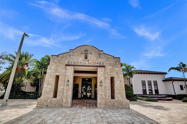 Building Photo - 9500 SW 167th Ave