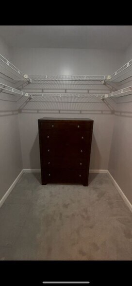 Building Photo - 405 Cambridge Manor Dr