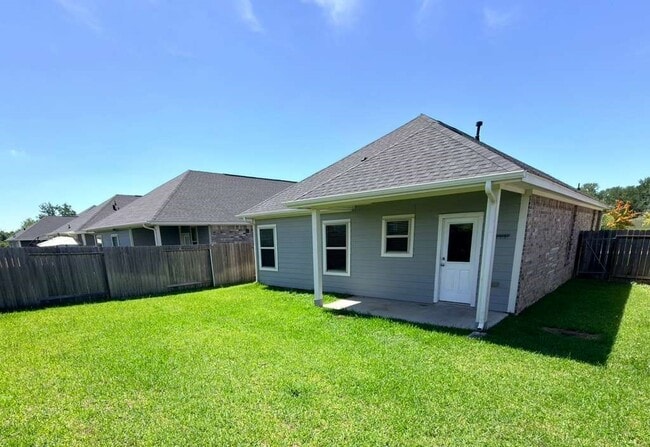 Building Photo - 8515 Balding Dr