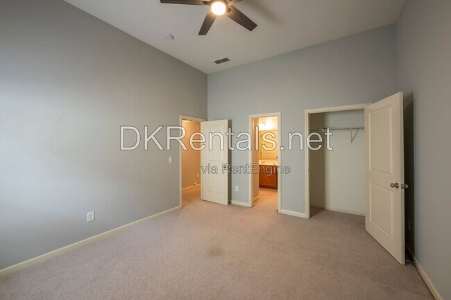 Building Photo - 11923 Aspen Forest Dr