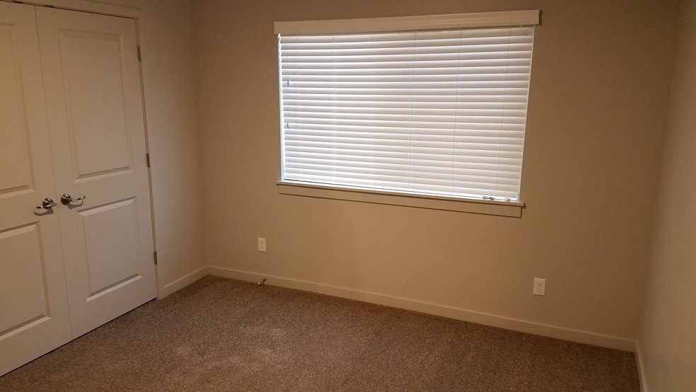 Bedroom 1 - 1700 Sandhill Rd