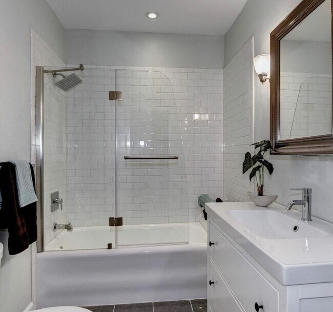 Building Photo - "COMING SOON" -- UPDATED 4 BED + 2.5 BA RO...